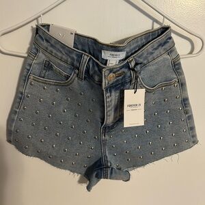 Forever 21 jean shorts size 24 NWT